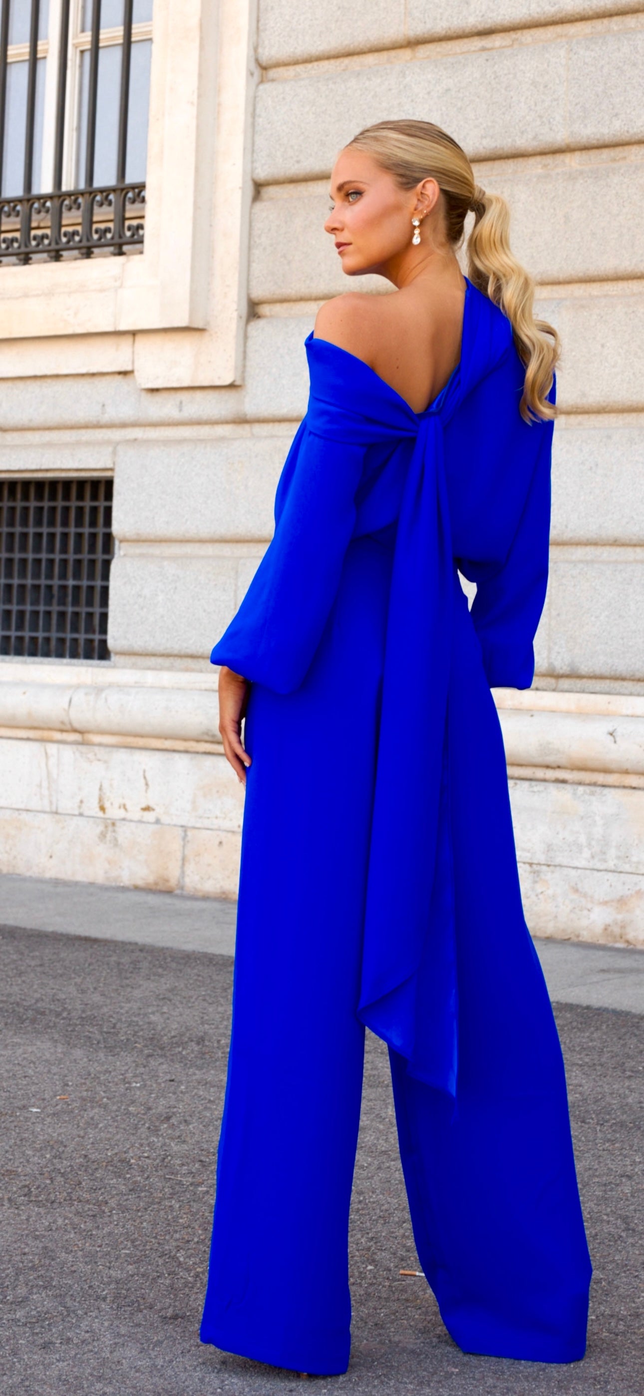 Blue Drape Set