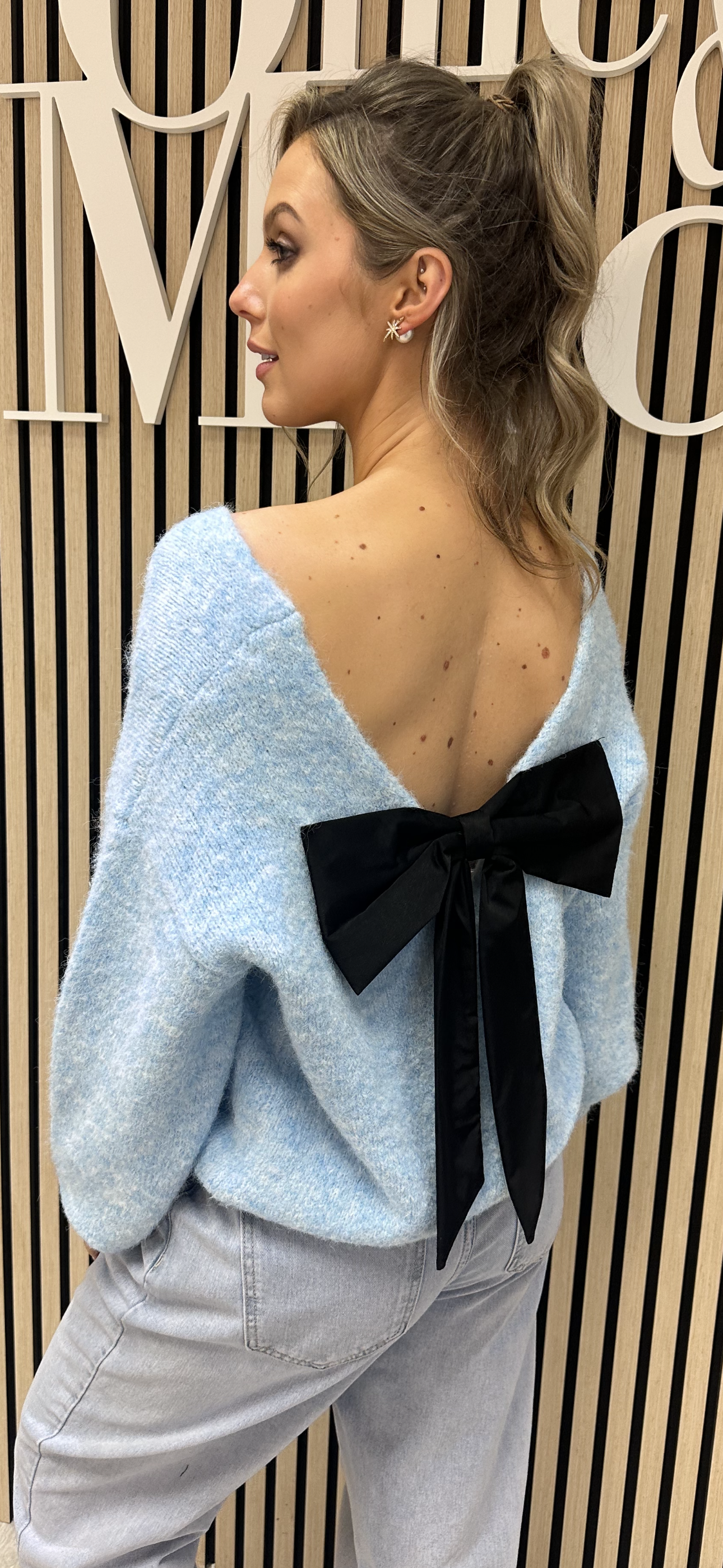 Blue Bow Knit