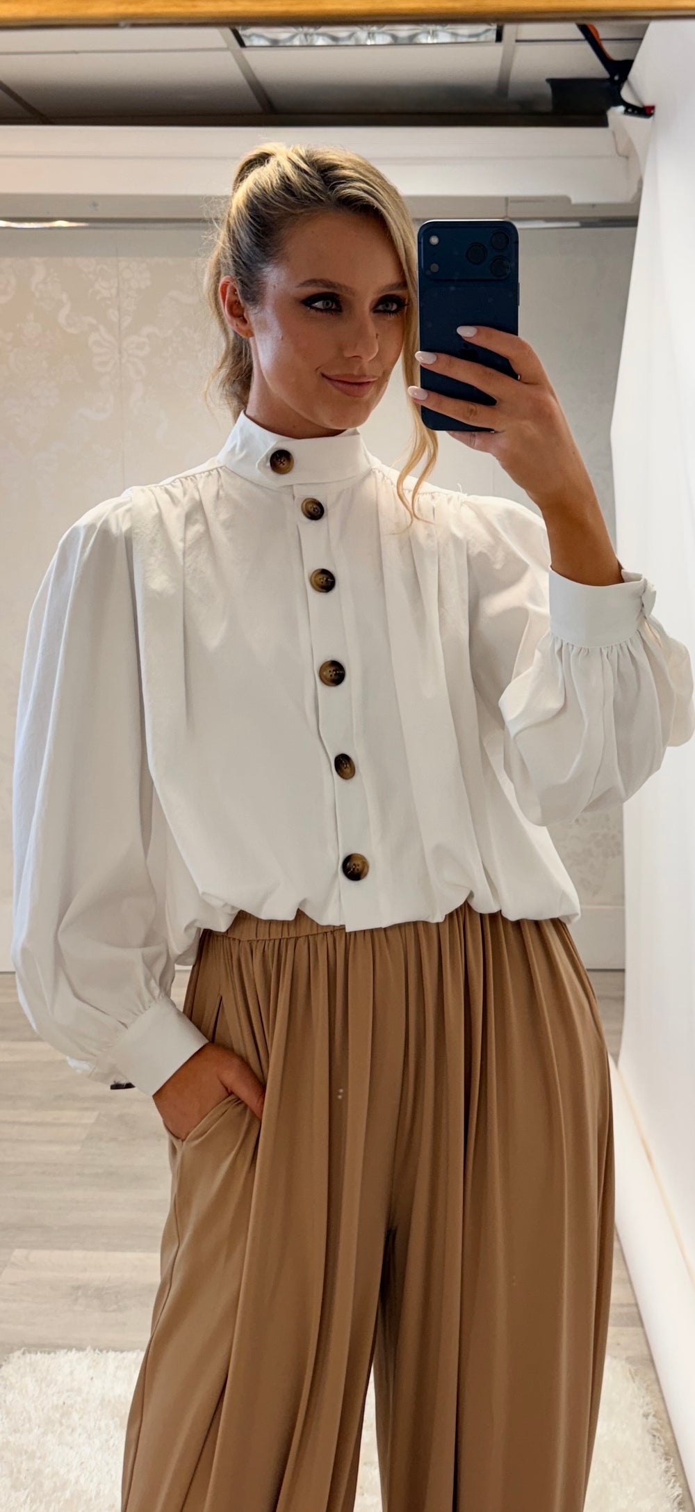 Aikha White