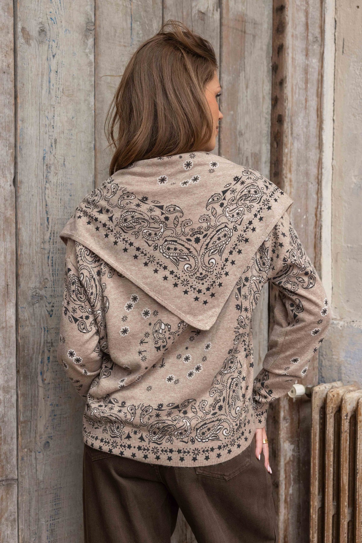 Slim Paisley Jumper