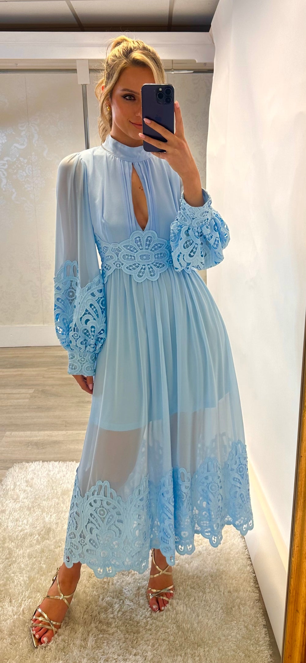Pippa Blue