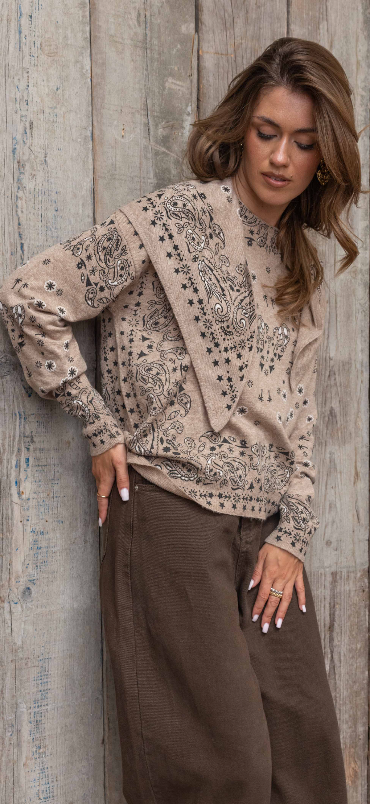 Slim Paisley Jumper