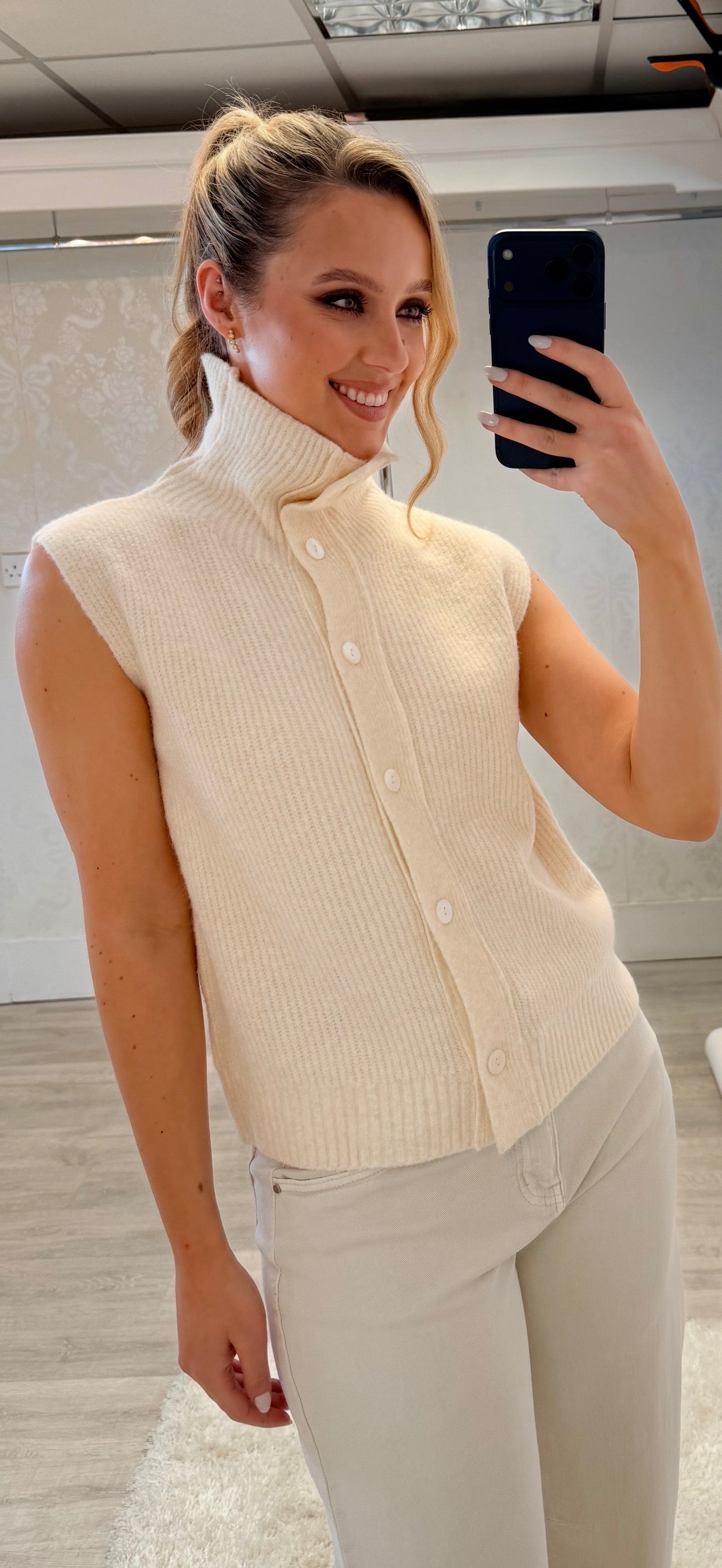Elenza Knit