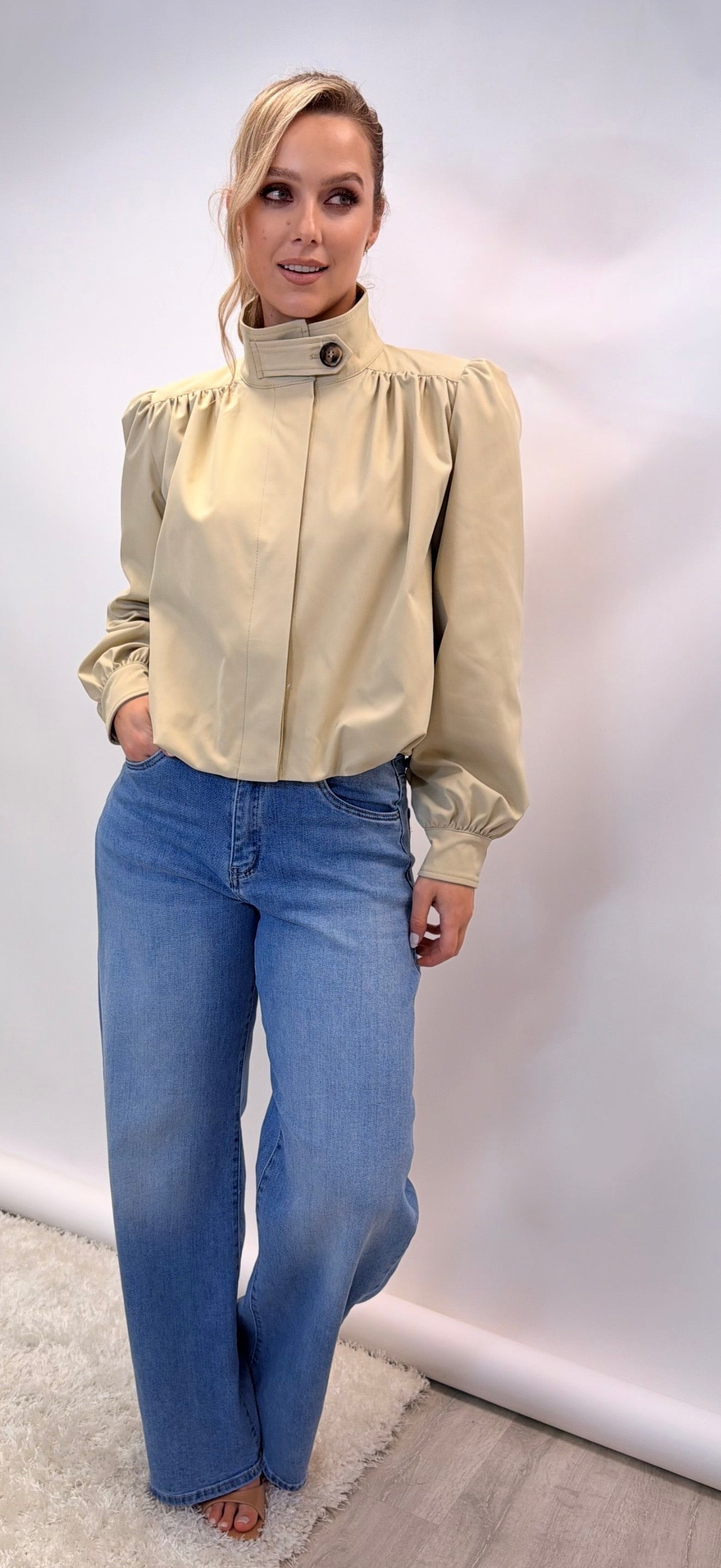 Eva Tan Jacket
