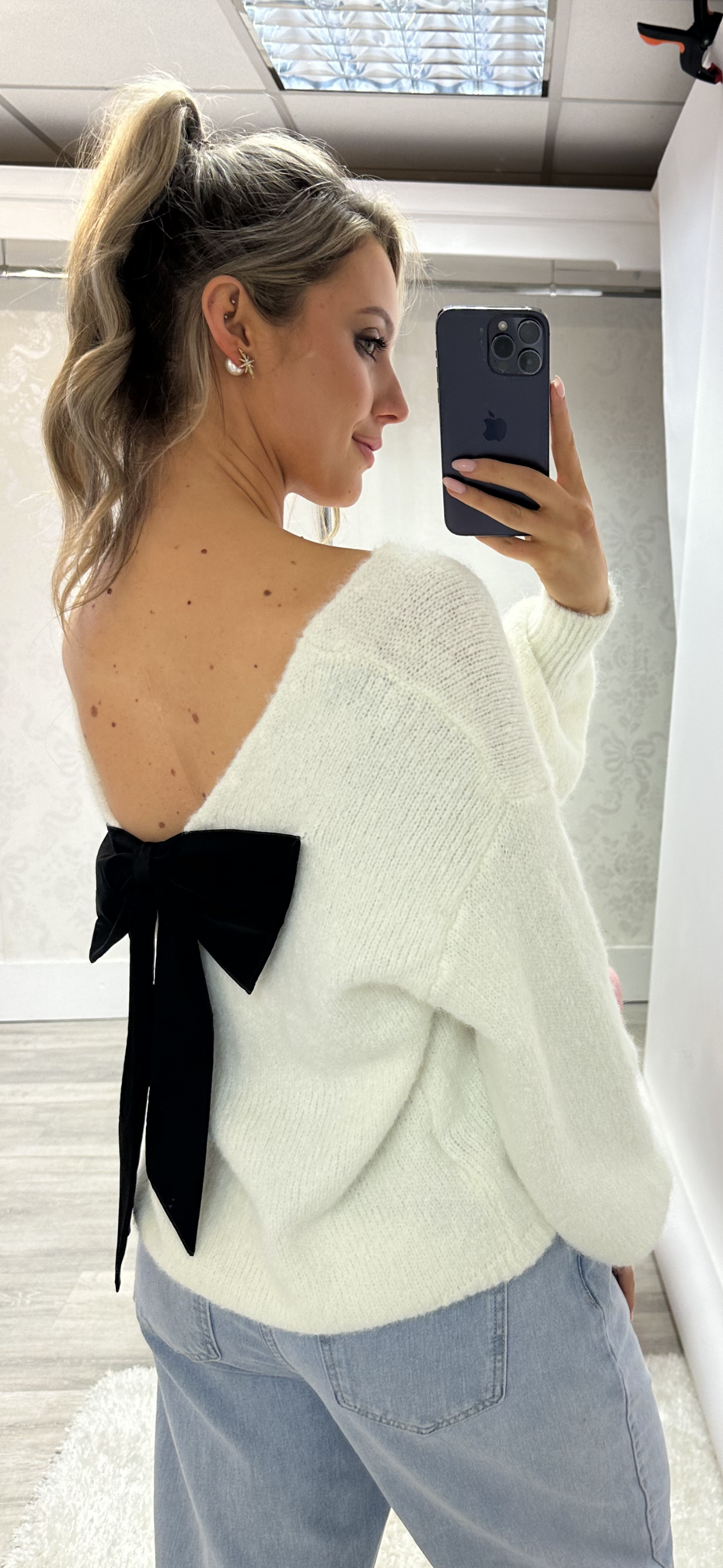 Ecru Bow Knit