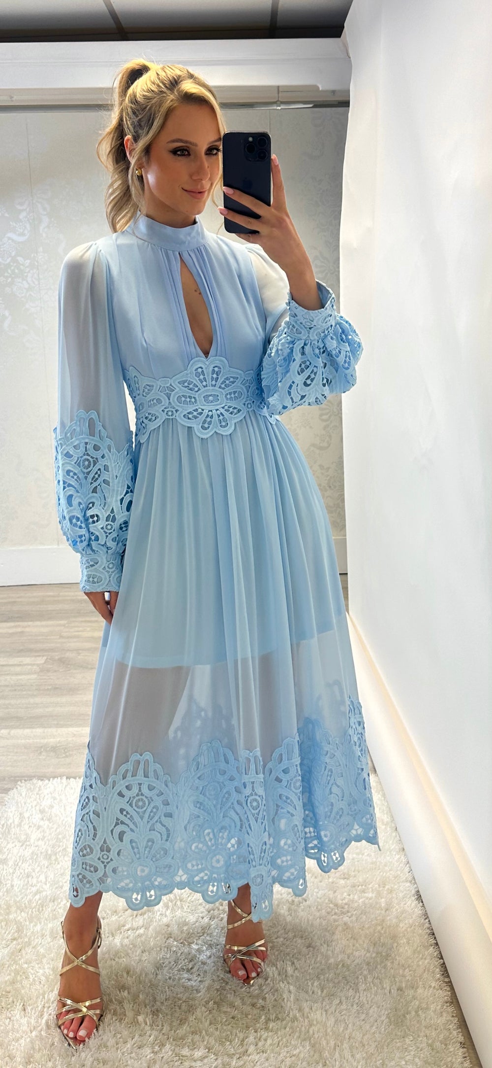Pippa Blue