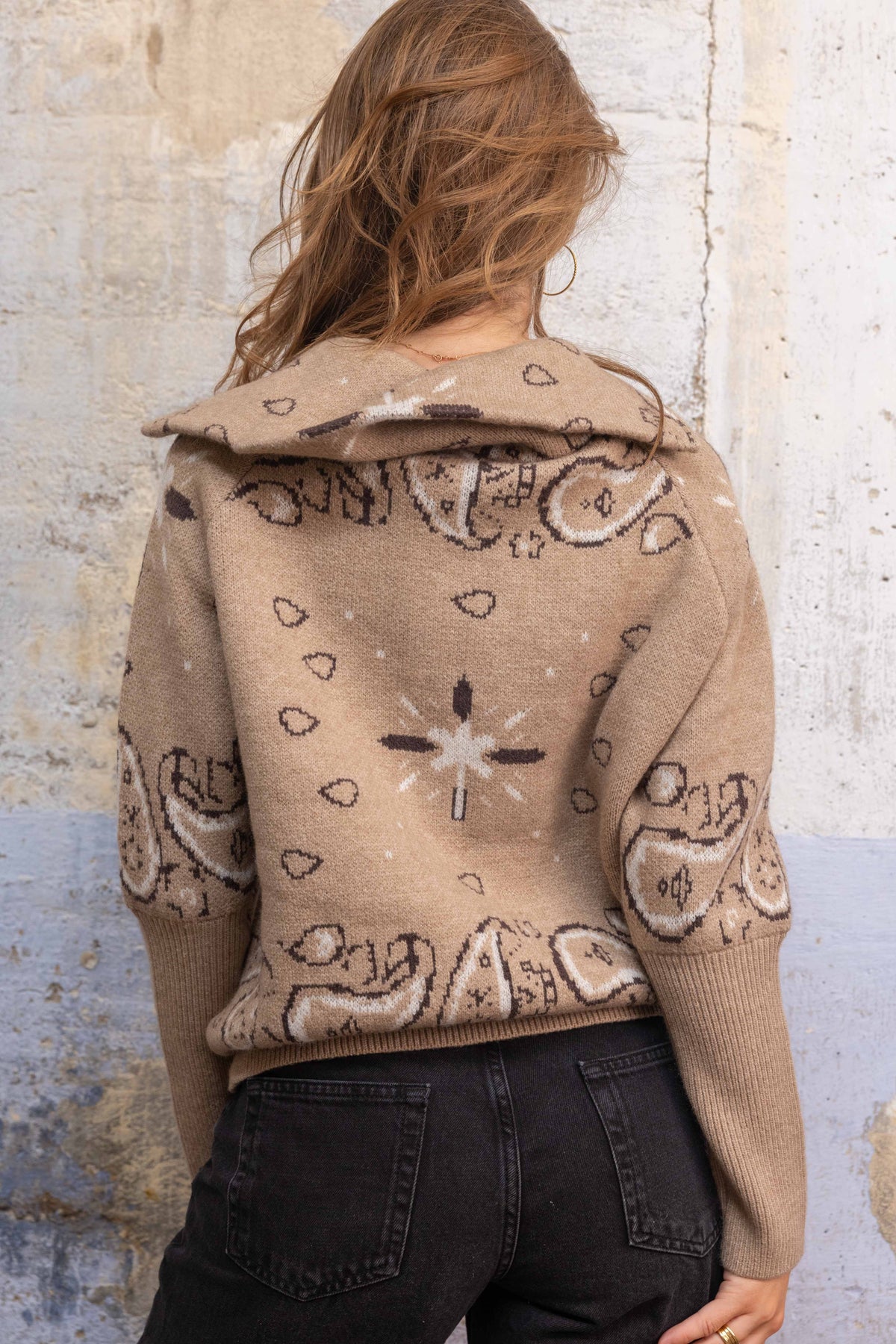 Beige Paisley Knit