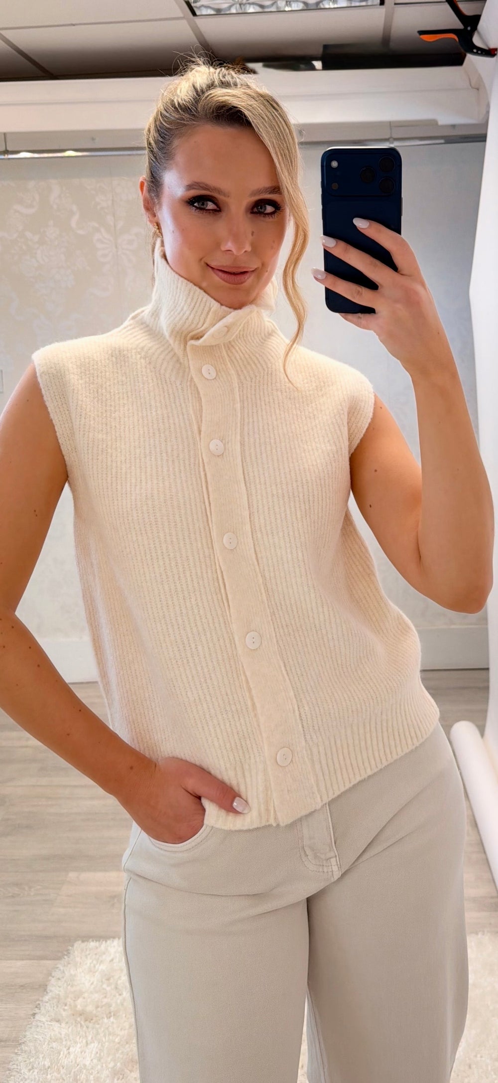 Elenza Knit