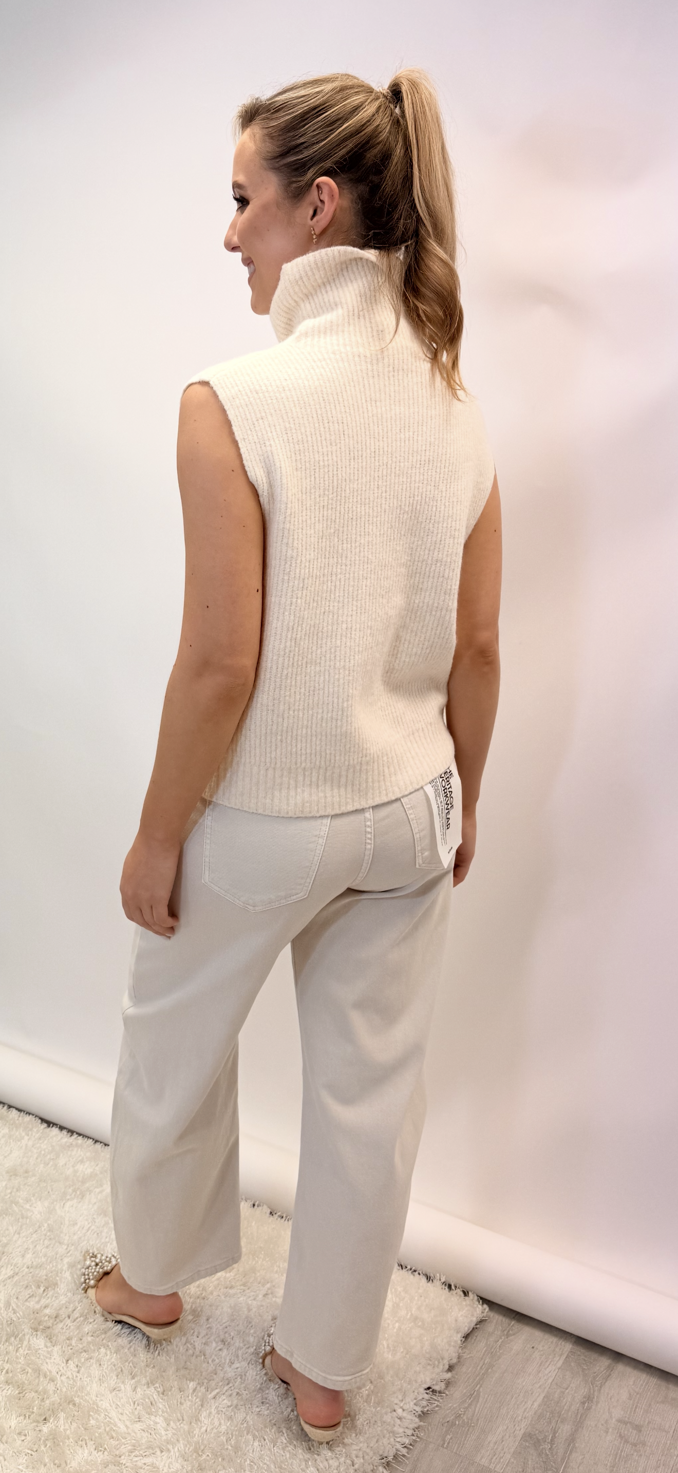 Elenza Knit