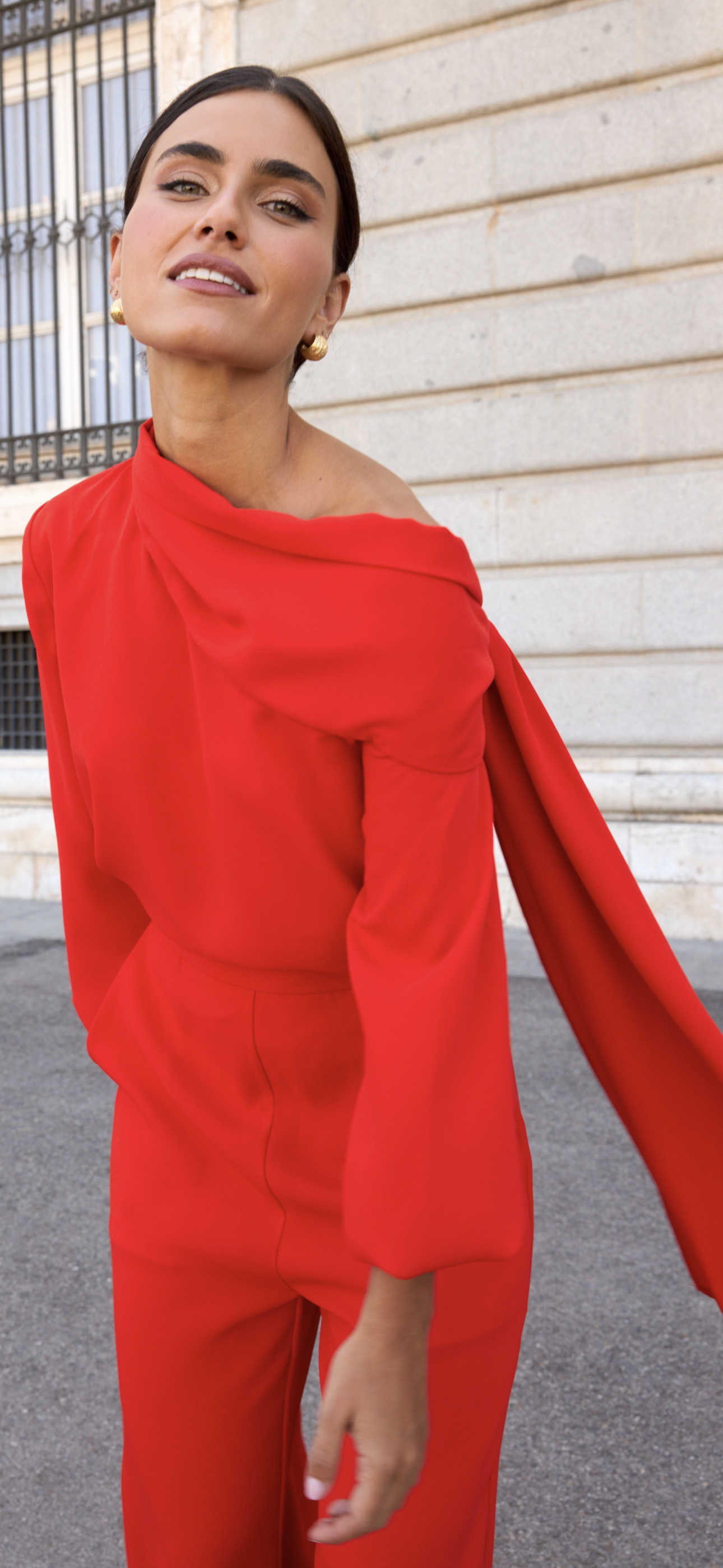 Red Drape Set