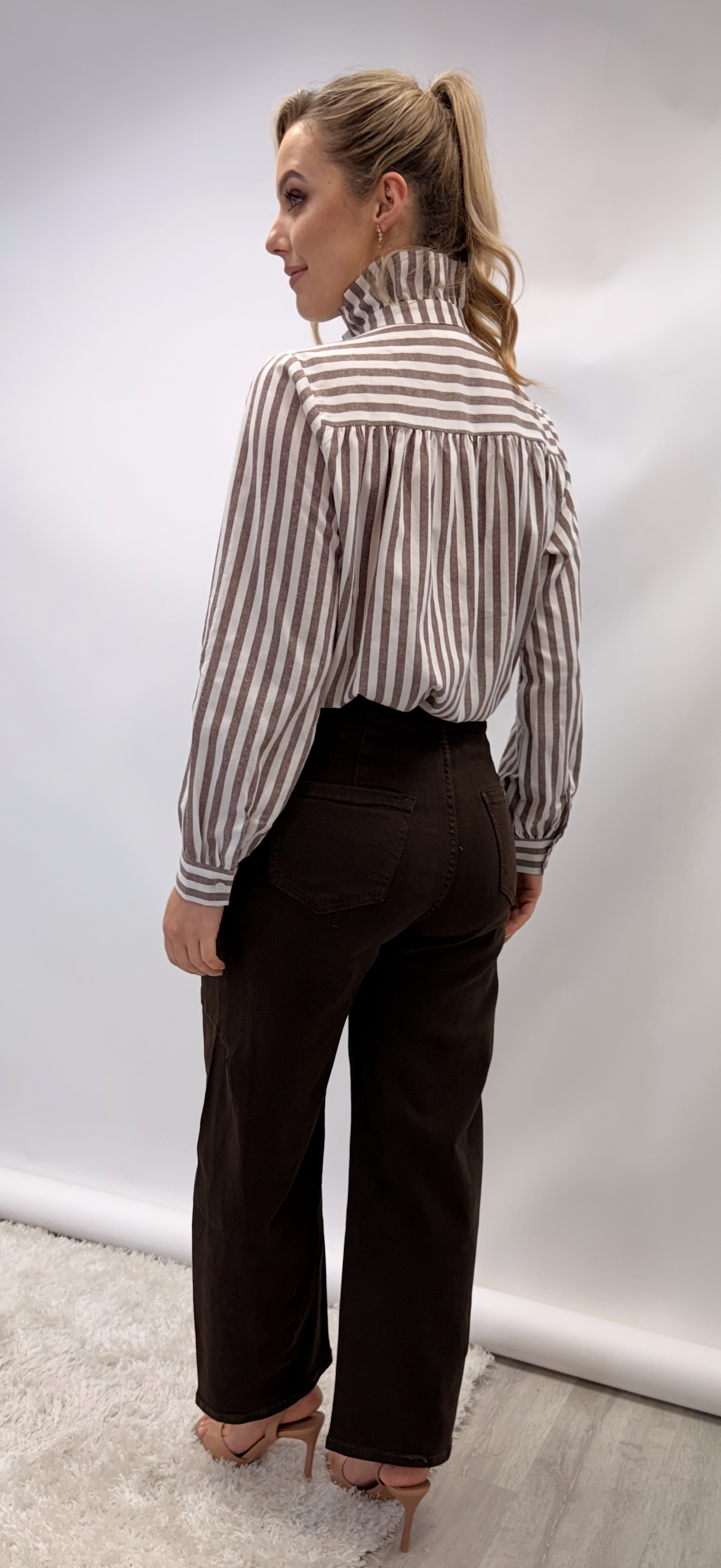 Choco Barrell Jeans