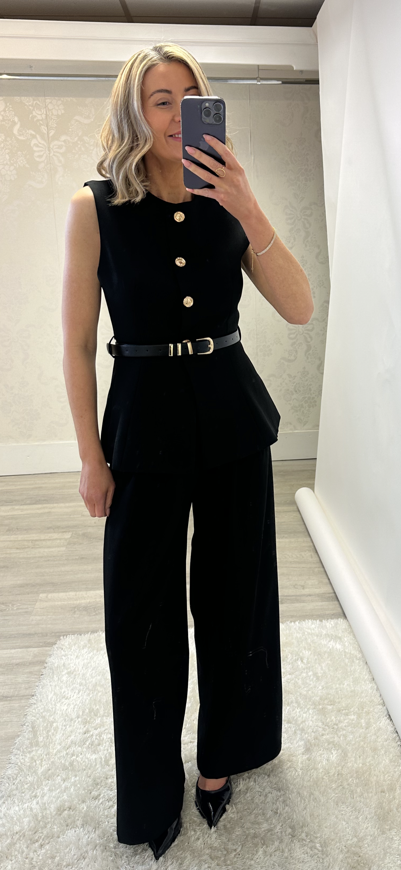 Bowie Black