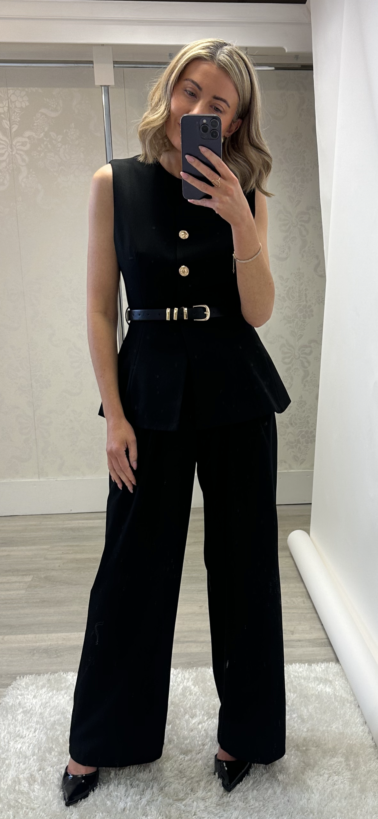 Bowie Black